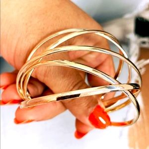 Stunning multilayered Hollow Bracelet Gold Plated